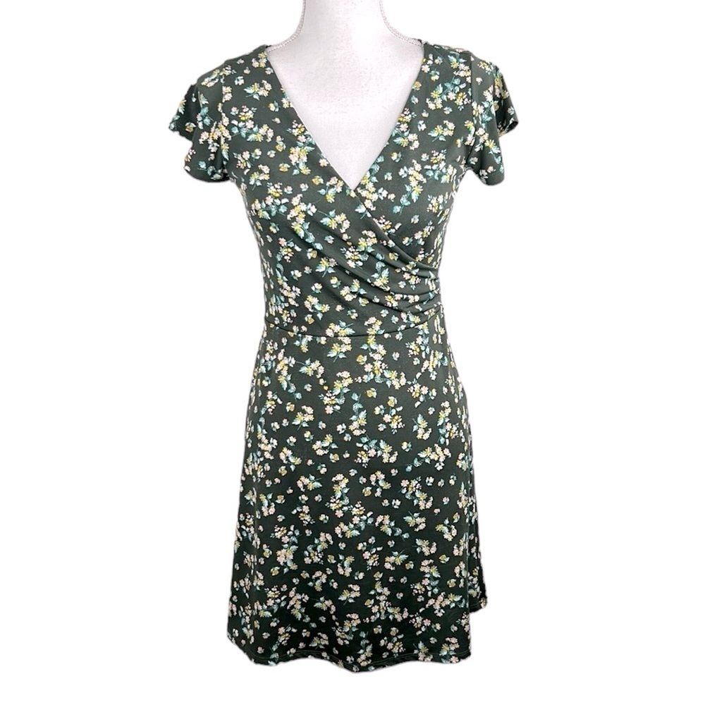 LOFT‎ Ann Taylor Green Floral V-Neck Fit & Flare Summer Spring Dress Size 0P